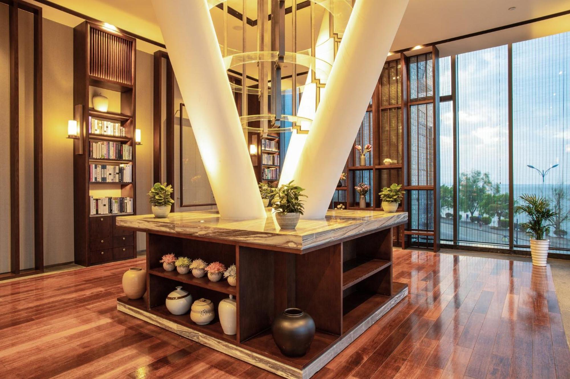 Hotel Indigo Dali Erhai By Ihg Экстерьер фото